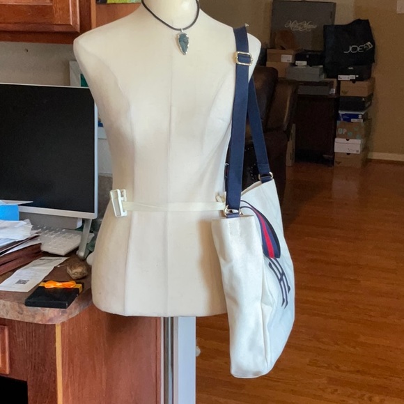 Tommy Hilfiger Blue/Red/Cream Canvas Tote, NWT - Picture 2 of 16